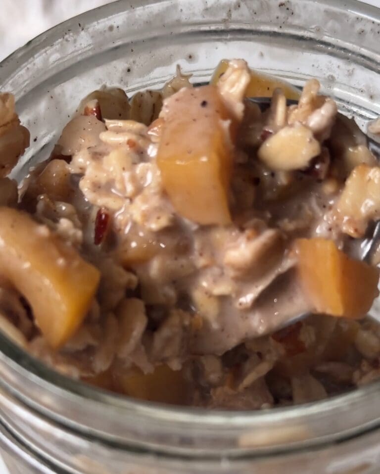 Peach Pie Overnight Oats, inspired by the Blueberry Pie Overnight Oats from The Official MIND Diet
